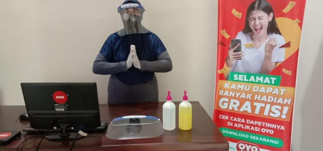 OYO 1718 Homestay Wak Gobenk Salakan Luaran gambar